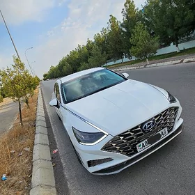 Hyundai Sonata 2022