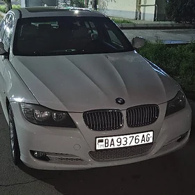 BMW 328 2010