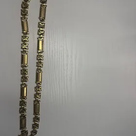 gyzyl bolt