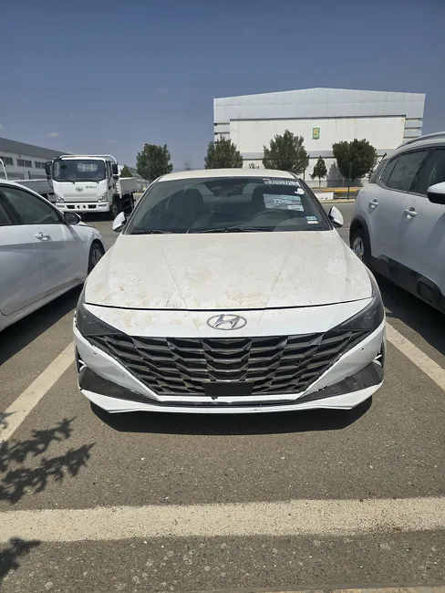 Hyundai Elantra 2022 - 1