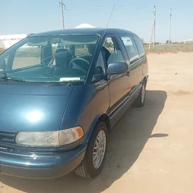 Toyota Previa 1991