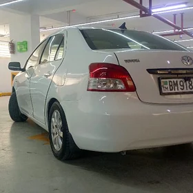 Toyota Yaris 2006