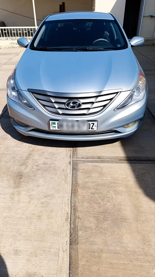 Hyundai Sonata 2013 - 1