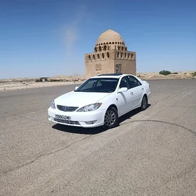Toyota Camry 2005