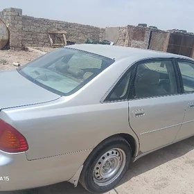 Toyota Avalon 2000
