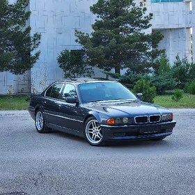 BMW 740 1997