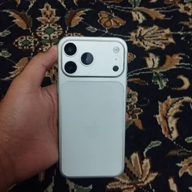 iPhone 17 pro max