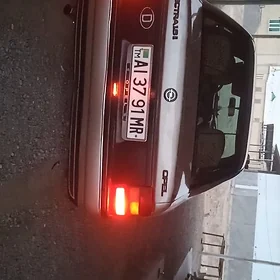 Opel Vectra 1992