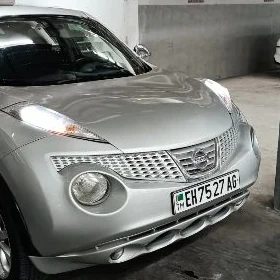 Nissan JUKE 2010