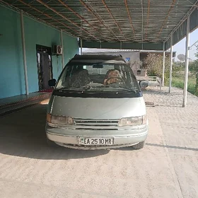 Toyota Previa 1993