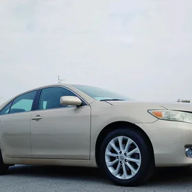 Toyota Camry 2010