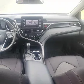Toyota Camry 2022