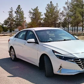 Hyundai Elantra 2021