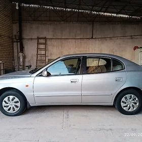 Daewoo Leganza 2001