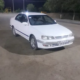Toyota Corona 1995