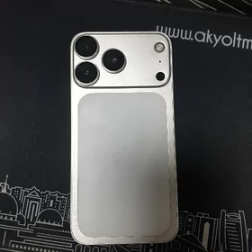 iPhone X 17 owurlen