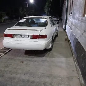 Toyota Camry 2000