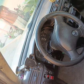 Opel Vectra 1990