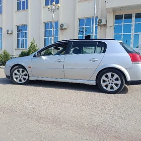 Opel Signum 2003