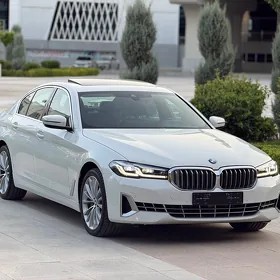 BMW 530 2022