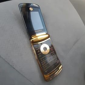 Motorola RAZR V8