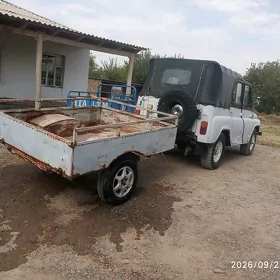 UAZ 469 1988