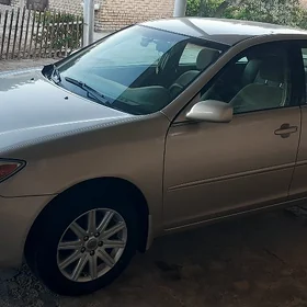 Toyota Camry 2003