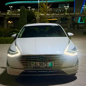 Hyundai Sonata 2021