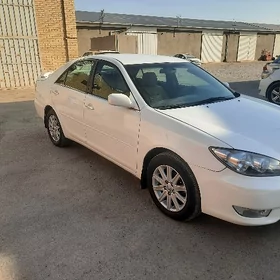 Toyota Camry 2005
