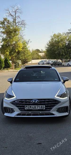 Hyundai Sonata 2022 - 1