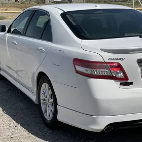 Toyota Camry 2010