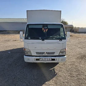 Mitsubishi Canter 2019