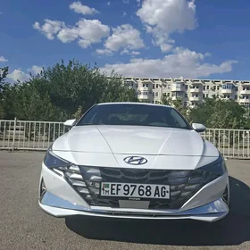Hyundai Elantra 2021