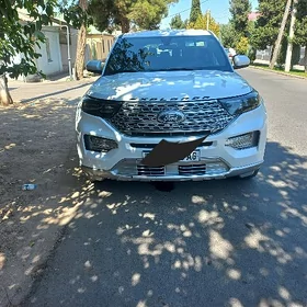 Ford Explorer 2023