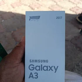 Samsung a3 17 plata