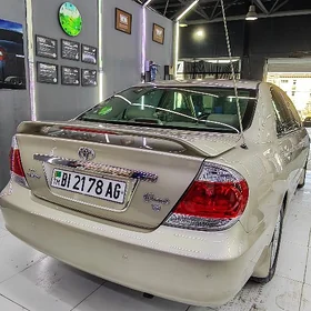 Toyota Camry 2004