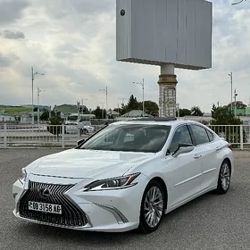 Lexus ES 350 2019