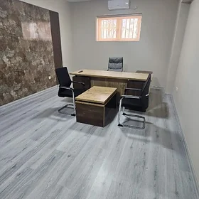 Gurtly podwal 4komnat ofis