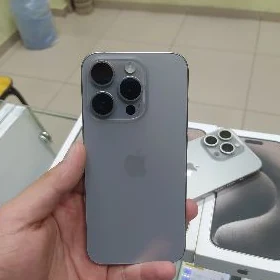 iPhone 15 pro🔋85