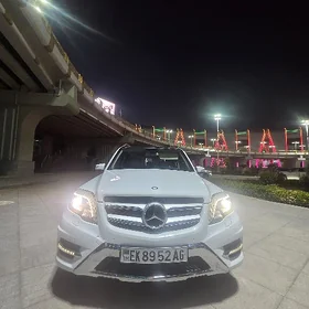 Mercedes-Benz GLK 350 2013