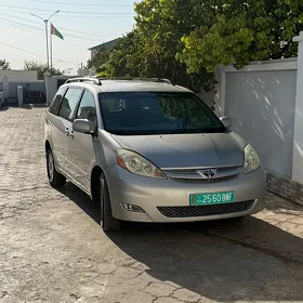 Toyota Sienna 2006