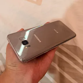 S8+