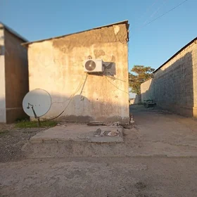 jaý