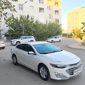 Chevrolet Malibu 2023