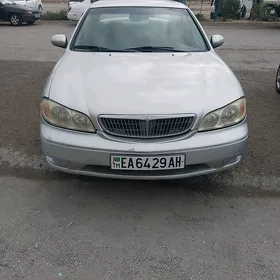 Nissan Maxima 2000