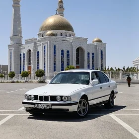 BMW 525 1989