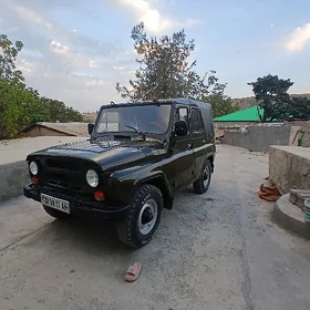 UAZ 469 1990