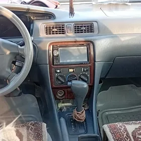 Toyota Camry 2000