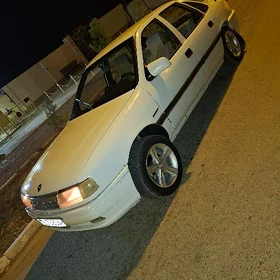 Opel Vectra 1991