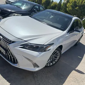 Lexus ES 350 2021